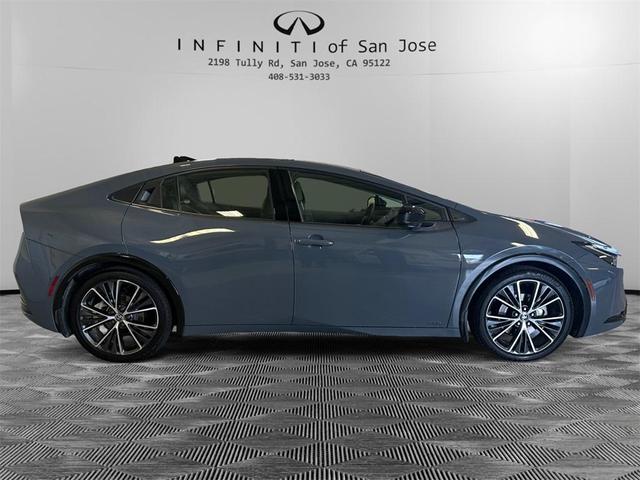 2023 toyota prius xle