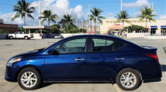 2018 nissan versa sv