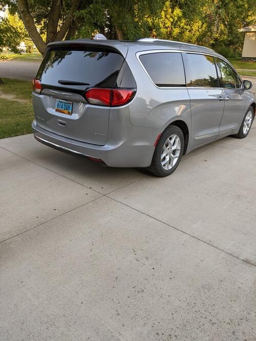we are selling our 2019 chrysler pacifica
