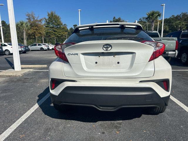 2021 toyota c-hr xle