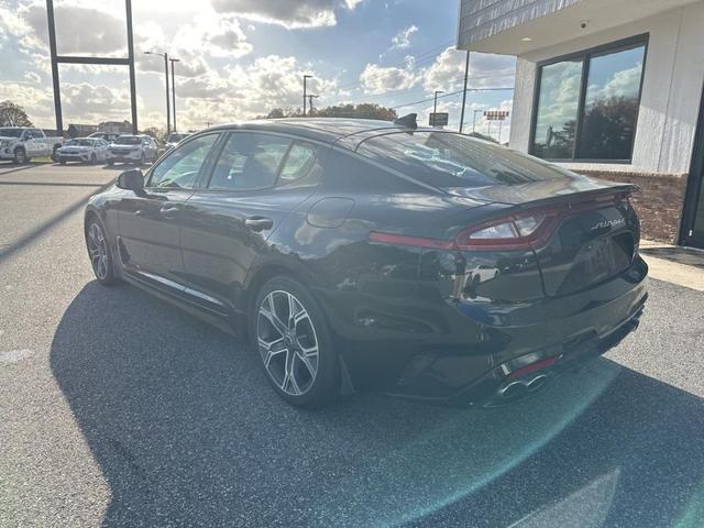 2021 kia stinger gt-line