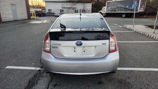 2014 toyota prius two