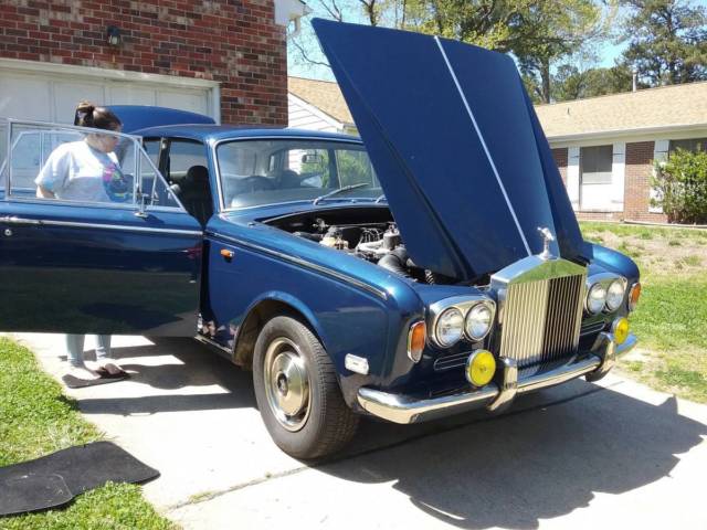rolls royce silver shadow 1972