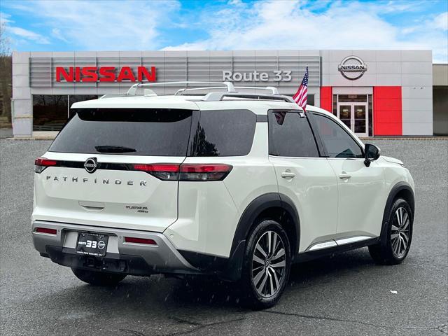 2022 nissan pathfinder platinum 4wd