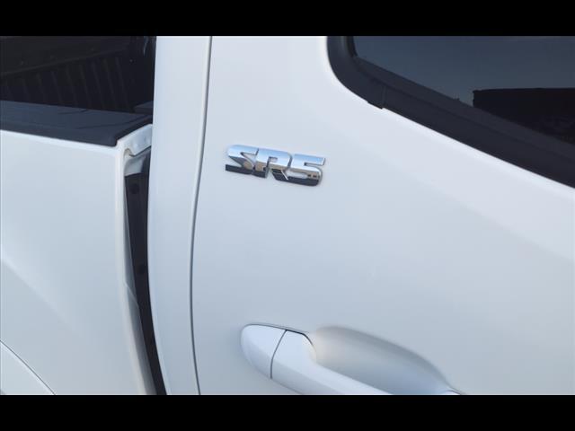 2022 toyota tacoma sr5