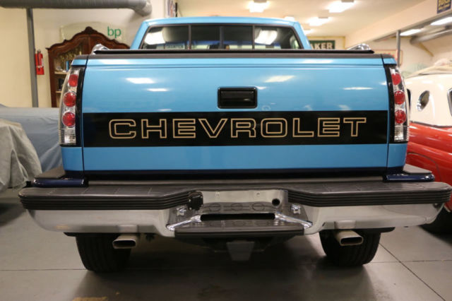 1993 chevrolet 1500 s71 4wd pickup, loaded, one-owner, lo mi, collector quality!