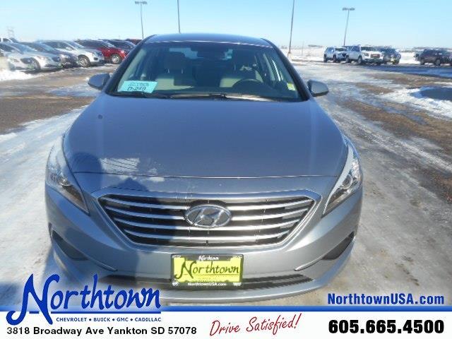 2017 hyundai sonata se se 4dr sedan for sale in yankton, south dakota