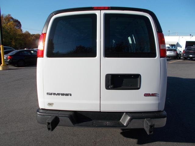 2022 gmc savana 2500 work van