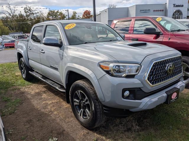 2019 toyota tacoma trd sport