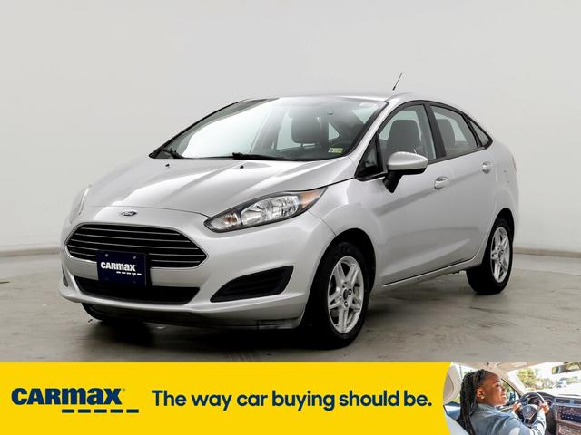 2017 ford fiesta se