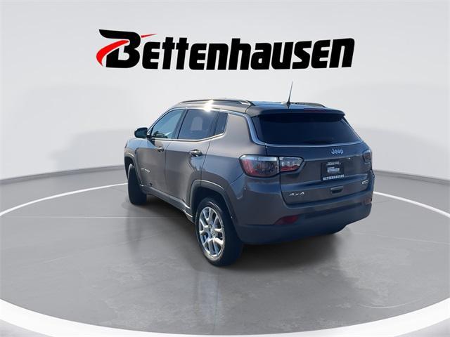 2022 jeep compass latitude lux