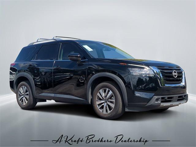 2023 nissan pathfinder sl 4wd