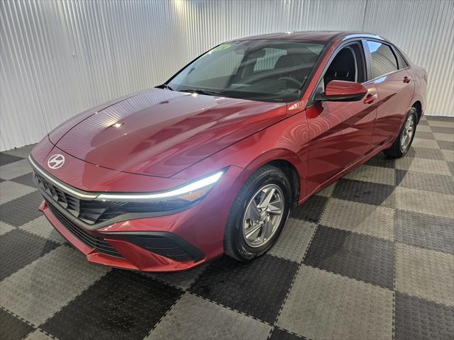 2024 hyundai elantra se