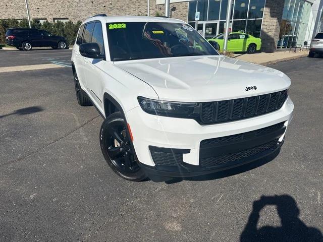 2023 jeep grand cherokee l altitude 4x4