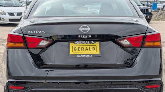 2025 Nissan Altima