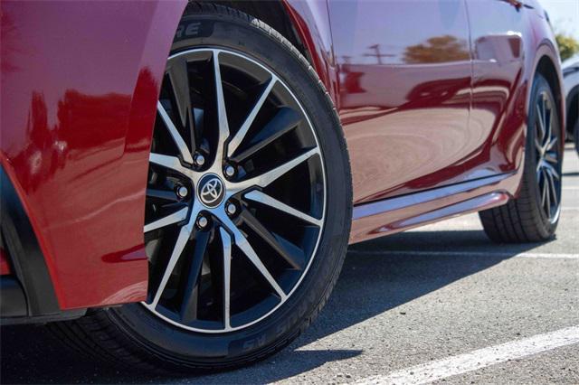 2021 toyota camry se