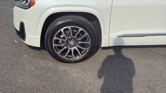 2022 GMC Acadia