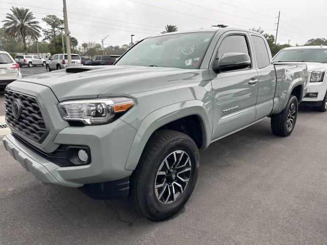2022 toyota tacoma trd sport