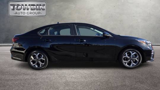 2021 kia forte lxs