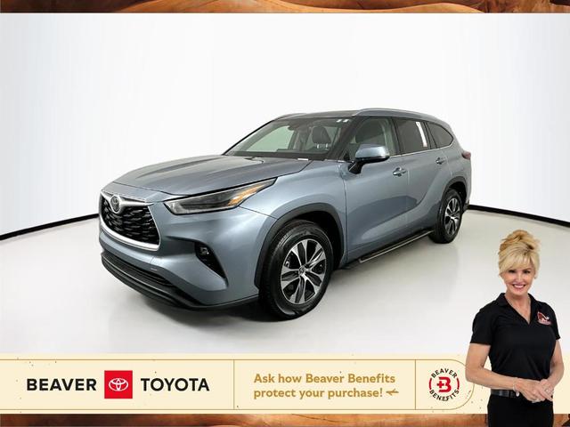 2021 toyota highlander xle