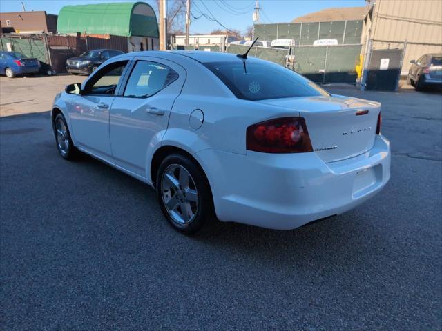 2012 dodge avenger se 4dr sedan