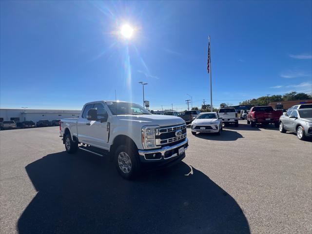 2023 ford f-250 xlt