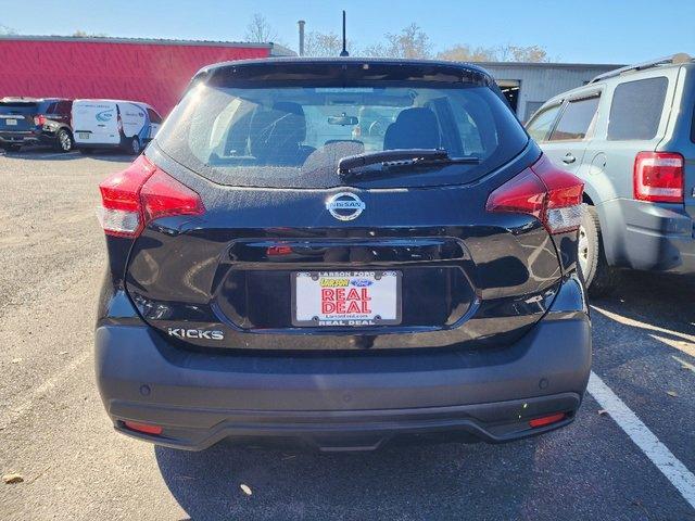 2018 nissan kicks s