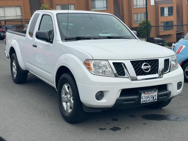 2012 nissan frontier sv-i4