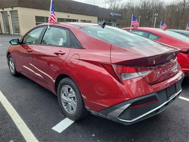 2024 hyundai elantra se
