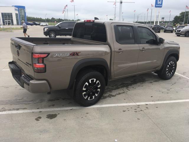 2024 nissan frontier crew cab pro-4x 4x4