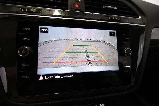 2023 volkswagen tiguan 2.0t se r-line black