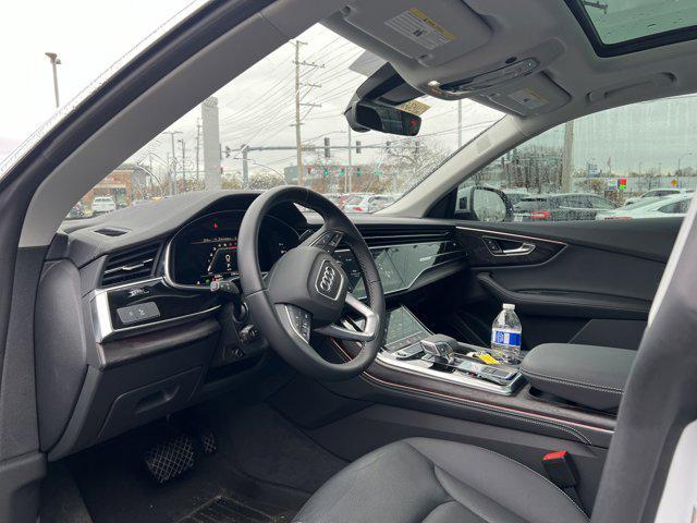 2023 audi q8 55 premium plus