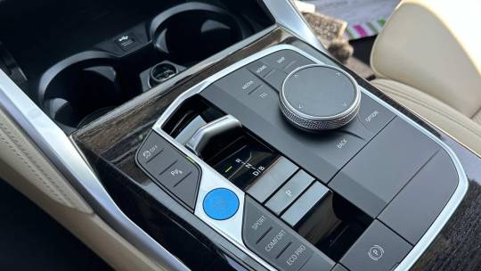 2024 BMW i4
