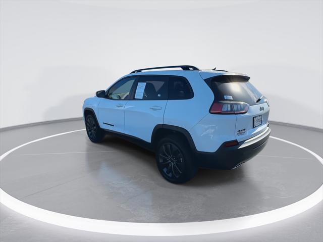 2021 jeep cherokee latitude lux