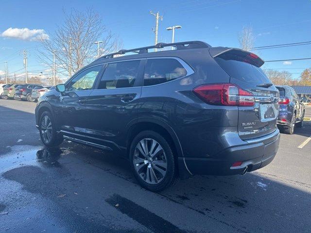 2022 subaru ascent limited 7-passenger