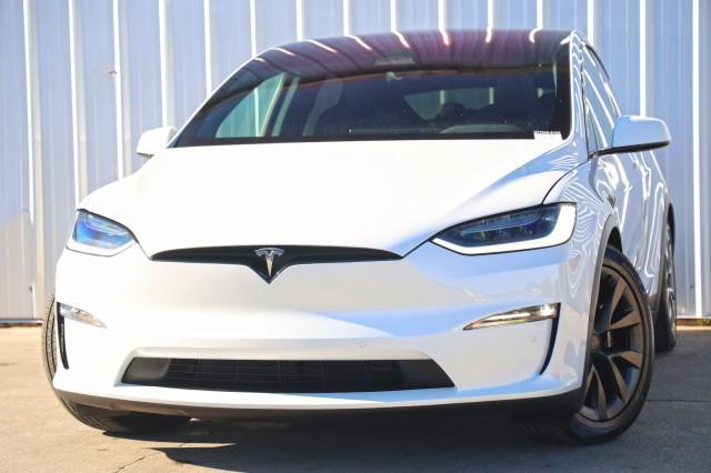 2023 tesla model x base