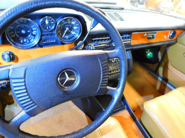 1973 mercedes benz 280 t1282116