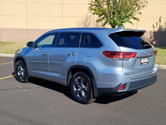 2017 toyota highlander limited platinum