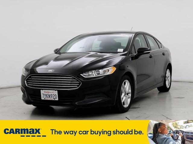 2016 ford fusion se