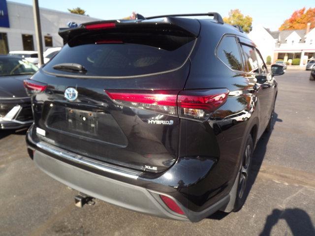 2020 toyota highlander hybrid xle