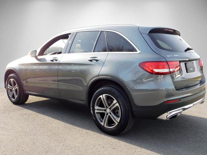 certified 2017 mercedes-benz glc 300 4matic east petersburg, pa 17520 for sale in east petersburg, pennsylvania