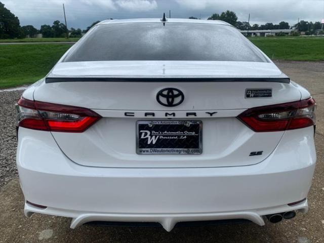 2024 toyota camry se
