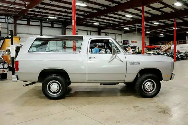 1982 dodge ramcharger power wagon 96505 miles silver suv 318ci v8 automatic