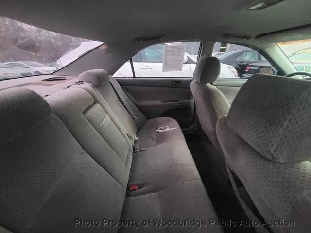 2003 toyota camry le
