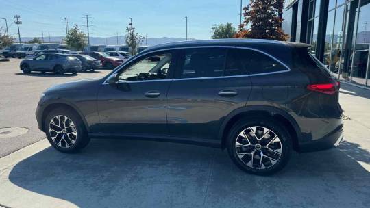 2025 Mercedes-Benz GLC