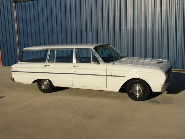 1963 ford falcon station wagon(futura station wagon: fordor)