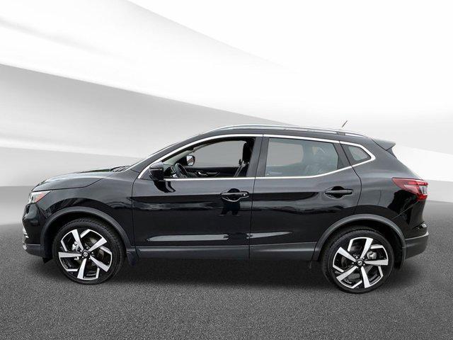 2022 nissan rogue sport sl