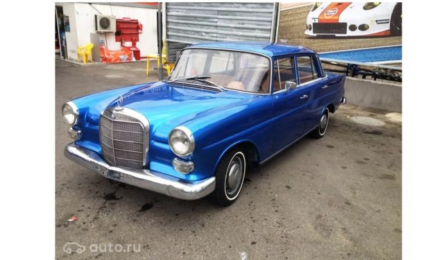 1966 mercedes-benz 200