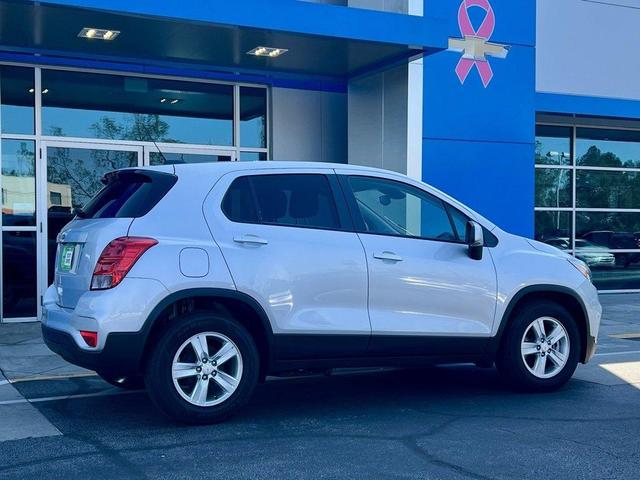 2022 chevrolet trax ls