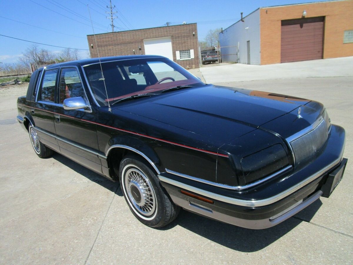 1992 chrysler fifth avenue - 70k miles - grandma's car - beautiful and original!
